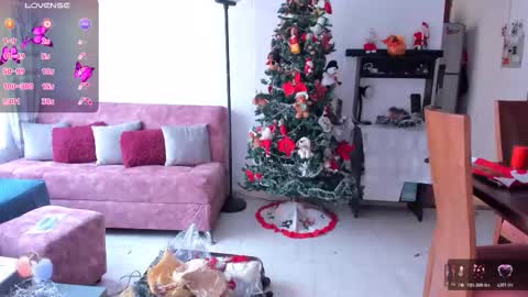 Snapshot of nathasha_jhonsom_ chatting on November 4, 2025, 7:13 pm Naty online show from November 4, 2025, 7:13 pm