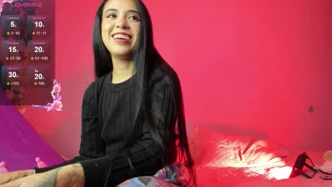 Nathalia online show from October 23, 2025, 2:22 am