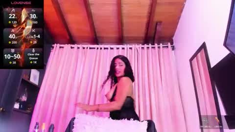 Snapshot of nathy_brown20 chatting on May 25, 2026, 10:38 pm nathy online show from May 25, 2026, 10:38 pm