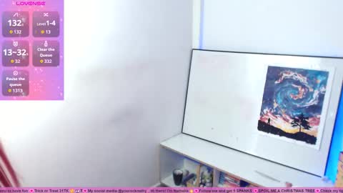 Nathalia online show from October 31, 2025, 6:31 pm