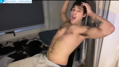 native_boy2 online show from June 22, 2026, 5:26 am