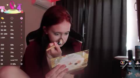 Snapshot of natsuki2005 chatting on September 16, 2025, 6:47 am natsuki2005 online show from September 16, 2025, 6:47 am