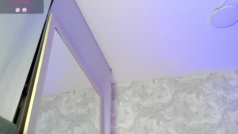 Natalia online show from April 20, 2026, 3:09 am