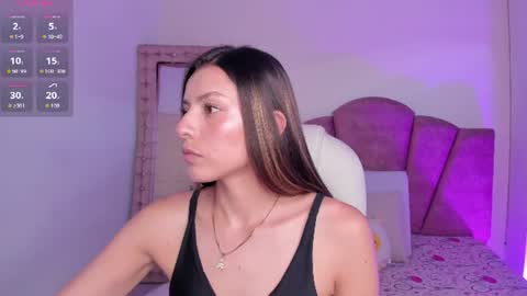 Snapshot of nattaly_adams_ chatting on August 1, 2026, 5:34 pm Naty online show from August 1, 2026, 5:34 pm