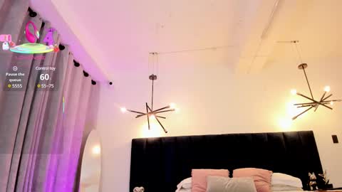 nattashaa online show from March 4, 2025, 11:51 am