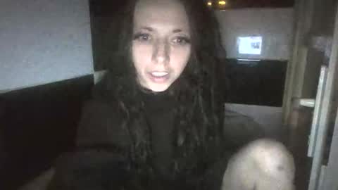 Chloe online show from March 28, 2026, 11:59 pm