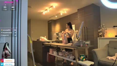 NATTY FIERROS online show from December 29, 2024, 9:06 am