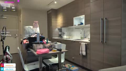 NATTY FIERROS online show from January 3, 2025, 11:23 pm