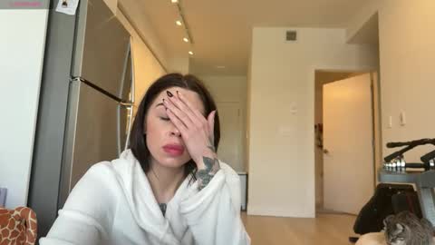 NATTY FIERROS online show from April 6, 2026, 8:10 pm