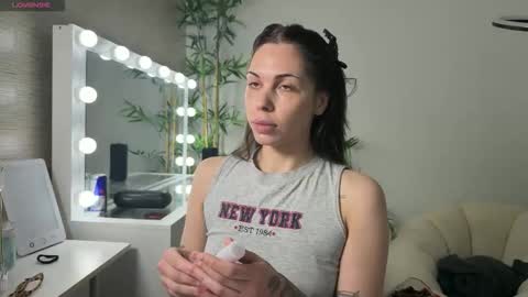 NATTY FIERROS online show from April 14, 2026, 9:32 pm