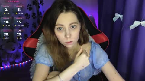 natural_babe666 online show from December 28, 2024, 10:36 am