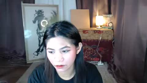 Snapshot of natural_petit69 chatting on December 2, 2025, 8:08 am natural_petit69 online show from December 2, 2025, 8:08 am