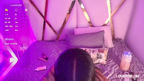 Snapshot of naturall_latina_ chatting on December 5, 2024, 3:15 am Sofia online show from December 5, 2024, 3:15 am