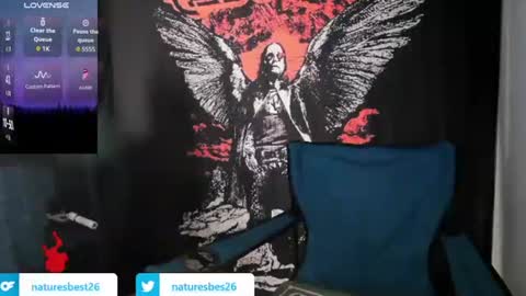 Snapshot of naturesbest951 chatting on October 21, 2025, 2:01 am NATURESBEST online show from October 21, 2025, 2:01 am