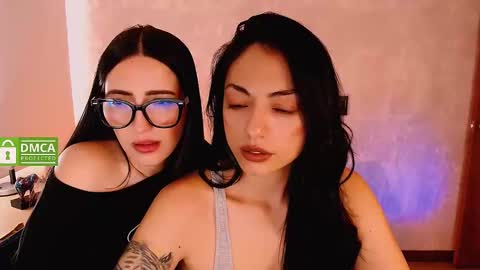 Snapshot of natval_ chatting on December 12, 2024, 2:11 pm Natalia Valeria online show from December 12, 2024, 2:11 pm