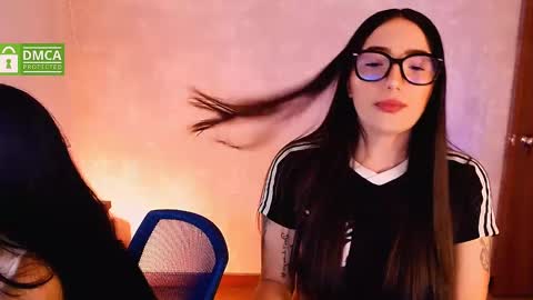 Snapshot of natval_ chatting on January 23, 2025, 11:04 am Natalia Valeria online show from January 23, 2025, 11:04 am