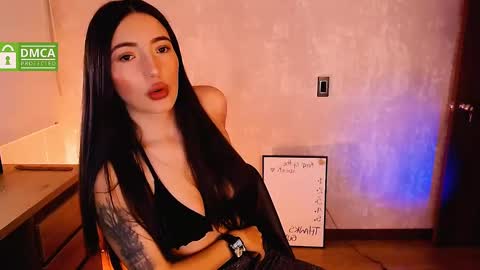 Snapshot of natval_ chatting on February 4, 2025, 11:05 am Natalia Valeria online show from February 4, 2025, 11:05 am