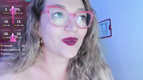 Snapshot of naty__mature_ chatting on January 7, 2025, 12:24 am Nataly online show from January 7, 2025, 12:24 am
