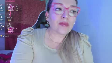 Snapshot of naty__mature_ chatting on January 12, 2025, 7:11 am Nataly online show from January 12, 2025, 7:11 am