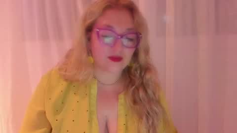 Snapshot of naty__mature_ chatting on September 21, 2025, 1:40 am Nataly online show from September 21, 2025, 1:40 am