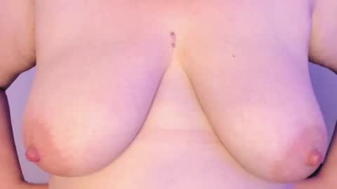 Snapshot of naty__mature_ chatting on October 8, 2025, 10:07 pm Nataly online show from October 8, 2025, 10:07 pm