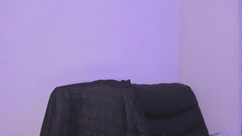 Snapshot of naty__mature_ chatting on October 17, 2025, 9:50 pm Nataly online show from October 17, 2025, 9:50 pm