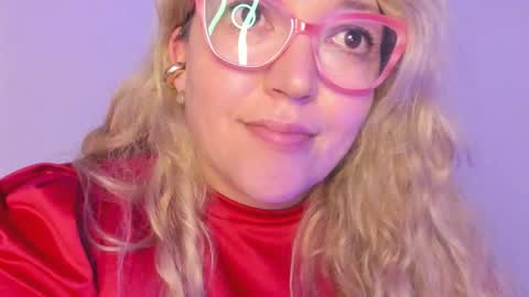 Snapshot of naty__mature_ chatting on October 31, 2025, 11:50 pm Nataly online show from October 31, 2025, 11:50 pm