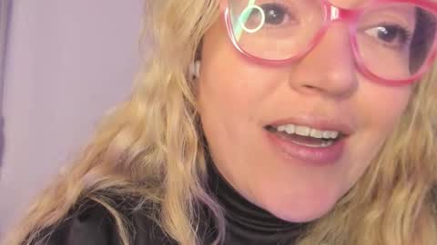 Nataly online show from November 23, 2025, 7:08 am