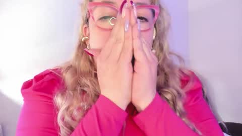 Nataly online show from December 15, 2025, 10:52 am