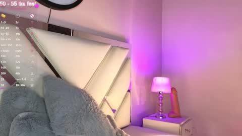 Snapshot of naty_saenz3 chatting on December 10, 2024, 1:00 pm Naty Saenz online show from December 10, 2024, 1:00 pm