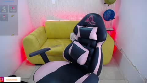 Snapshot of natykors_m_ chatting on December 16, 2024, 12:38 pm Sofia IG Natykors08 online show from December 16, 2024, 12:38 pm