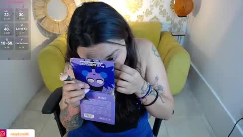 Snapshot of natykors_m_ chatting on March 4, 2025, 12:55 pm Sofia IG Natykors08 online show from March 4, 2025, 12:55 pm