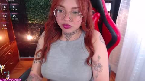 Snapshot of natykors_m_ chatting on November 13, 2025, 1:10 pm Sofia IG Natykors08 online show from November 13, 2025, 1:10 pm