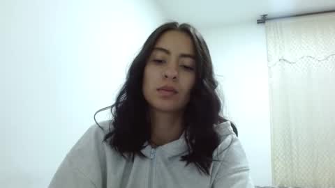 NatySensuaal online show from October 19, 2025, 5:08 am