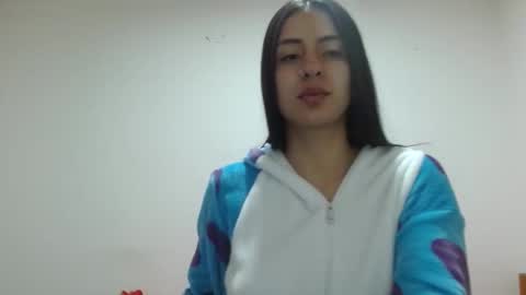 NatySensuaal online show from November 15, 2025, 3:15 am