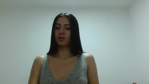 NatySensuaal online show from November 18, 2025, 2:17 am