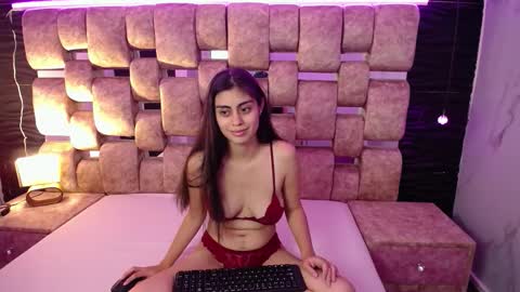 Naty y Alex online show from November 10, 2025, 7:24 pm