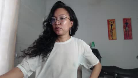 Stella Mcqueen online show from December 30, 2024, 4:19 pm