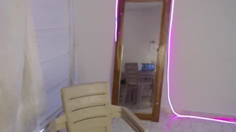 Stella Mcqueen online show from March 25, 2026, 4:24 pm