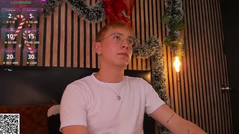 Christopher  Chris online show from December 9, 2024, 3:33 pm