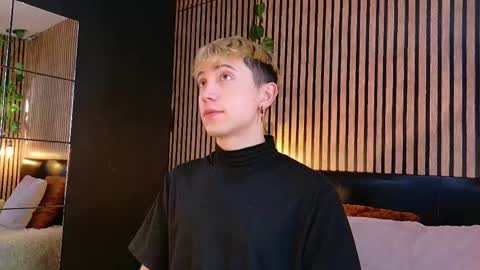 Christopher  Chris online show from March 10, 2025, 12:37 pm