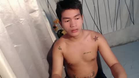 Snapshot of naughty_angelo chatting on June 13, 2026, 9:29 am naughty_angelo online show from June 13, 2026, 9:29 am