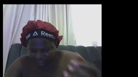 Snapshot of naughty_bitch0 chatting on May 16, 2026, 8:18 pm Jasmin online show from May 16, 2026, 8:18 pm