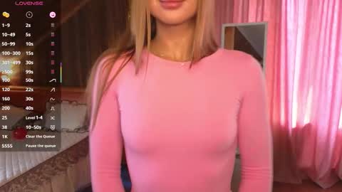 Snapshot of naughty_bunny__ chatting on September 22, 2025, 2:24 am Naughty Bunny online show from September 22, 2025, 2:24 am
