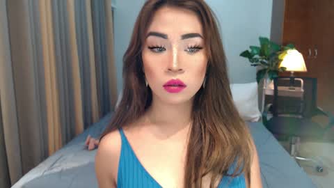Snapshot of naughty_dreamerxxx chatting on December 4, 2024, 12:14 pm Queen Jess online show from December 4, 2024, 12:14 pm