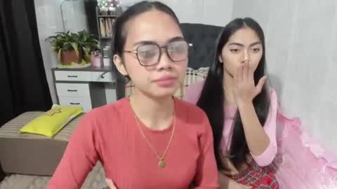 Snapshot of naughty_emmats chatting on February 23, 2025, 10:53 pm emma online show from February 23, 2025, 10:53 pm