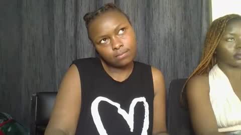 naughty_jazmine online show from October 28, 2025, 5:37 pm