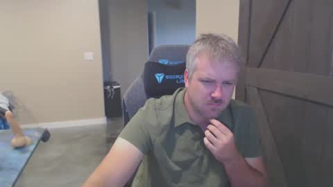 Snapshot of naughty_kinky1 chatting on September 15, 2025, 3:23 pm Naughty kinky1 online show from September 15, 2025, 3:23 pm
