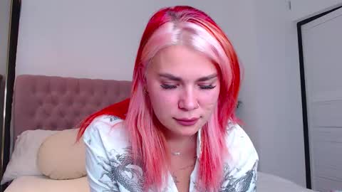 Snapshot of naughty_kittyy1 chatting on October 14, 2025, 8:53 pm Maria online show from October 14, 2025, 8:53 pm