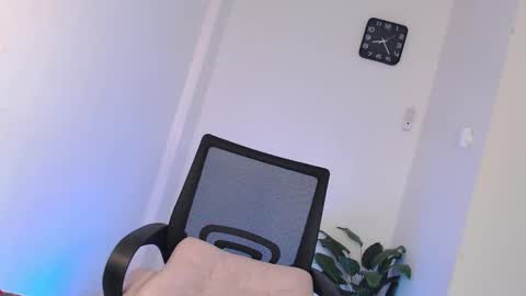 Snapshot of naughty_lexie69xx chatting on September 18, 2025, 12:23 am GODDESS LEXIE online show from September 18, 2025, 12:23 am